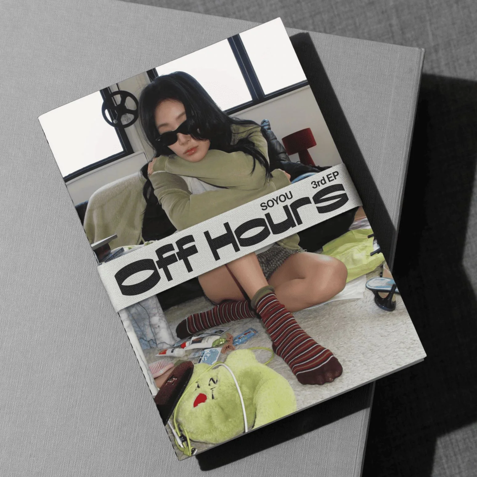 SOYOU - OFF HOURS